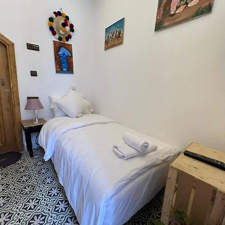Chambre A La Medina Avec Salle De Bain Prive 탕헤르 외부 사진